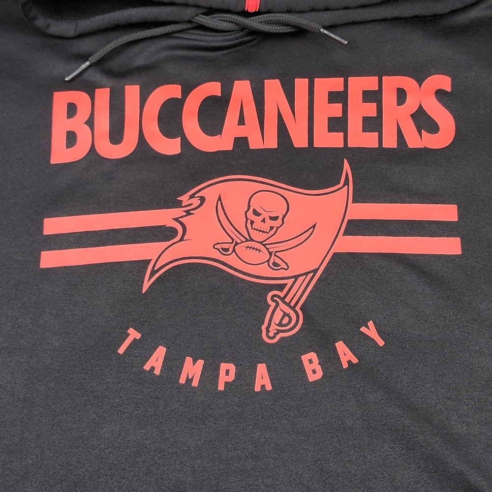 NFL Team Apparel Tampa Bay Buccaneers Hoodie Mens XL Black Red Sport Fleece - Picture 4 of 10